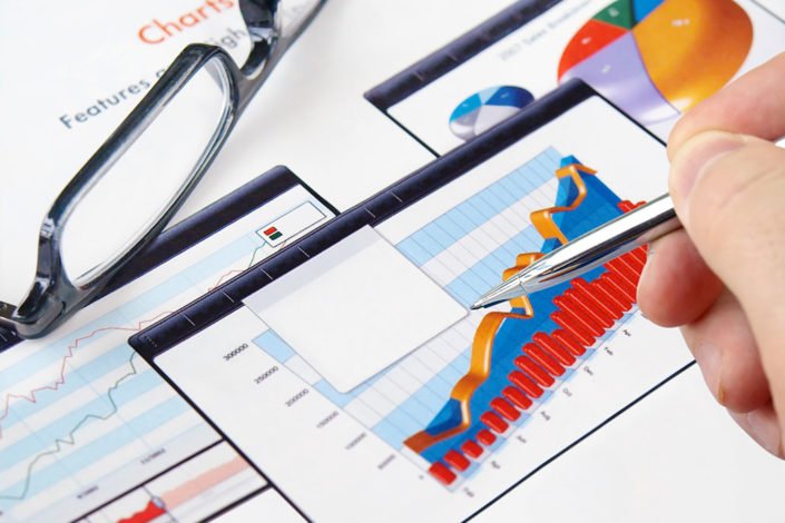 2 Dividend Heroes That You Should Buy Today 2 Dividend Heroes That You Should Buy Today